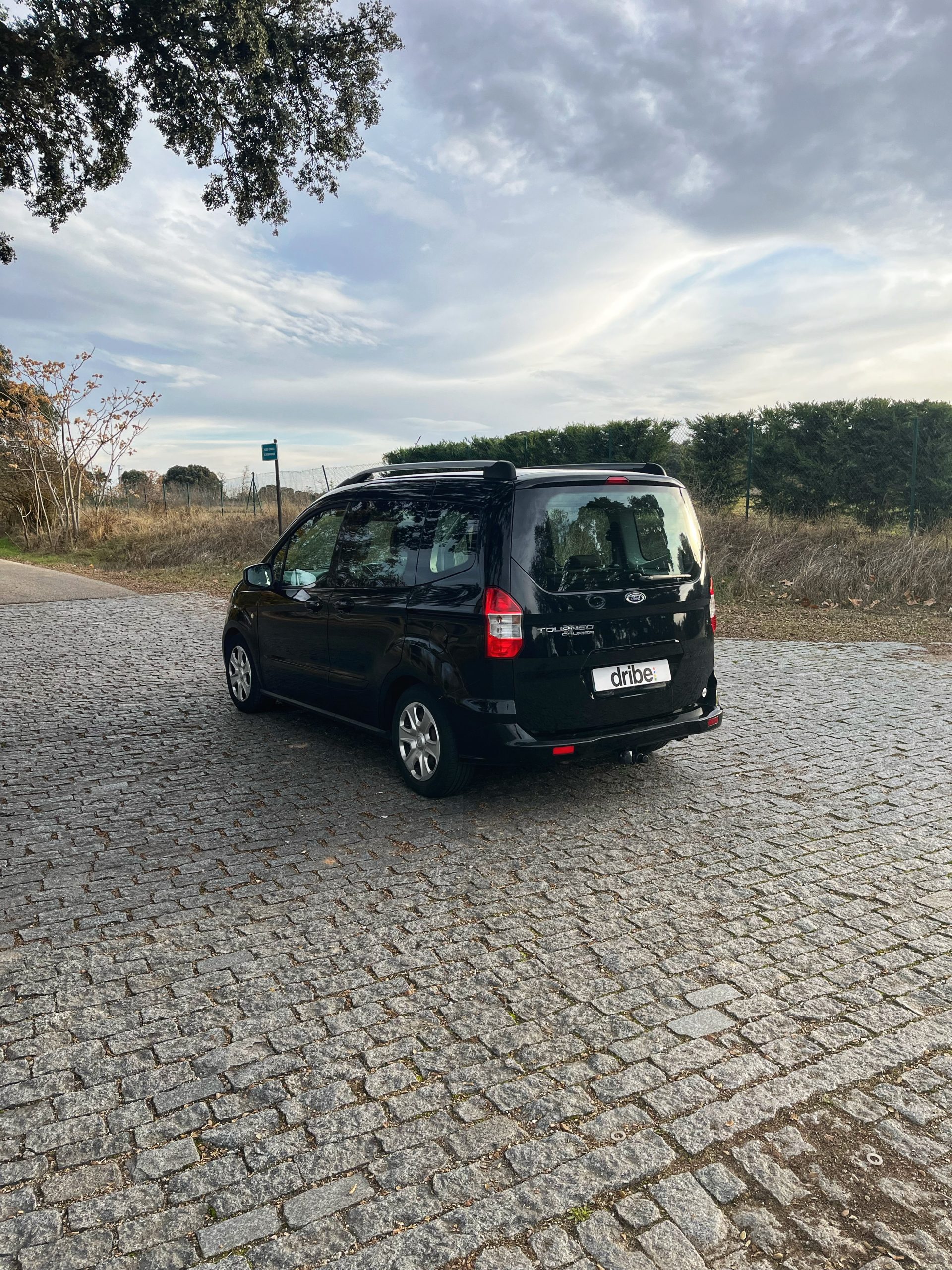 RESERVADO: FORD TOURNEO COURIER 1.5 TDCI 95CV TREND
