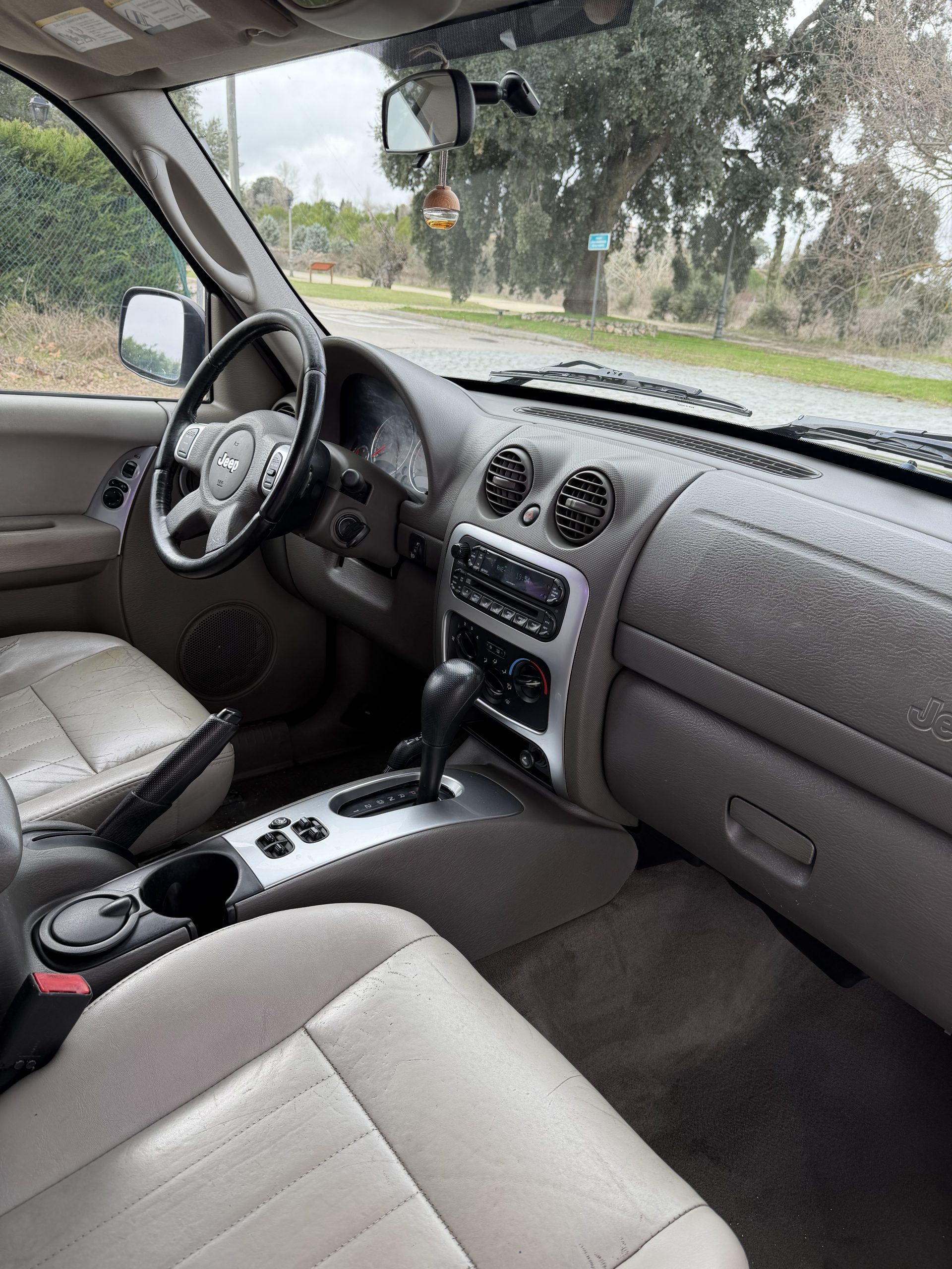 VENDIDO: JEEP CHEROKEE LIMITED 2.8 CRD 163CV