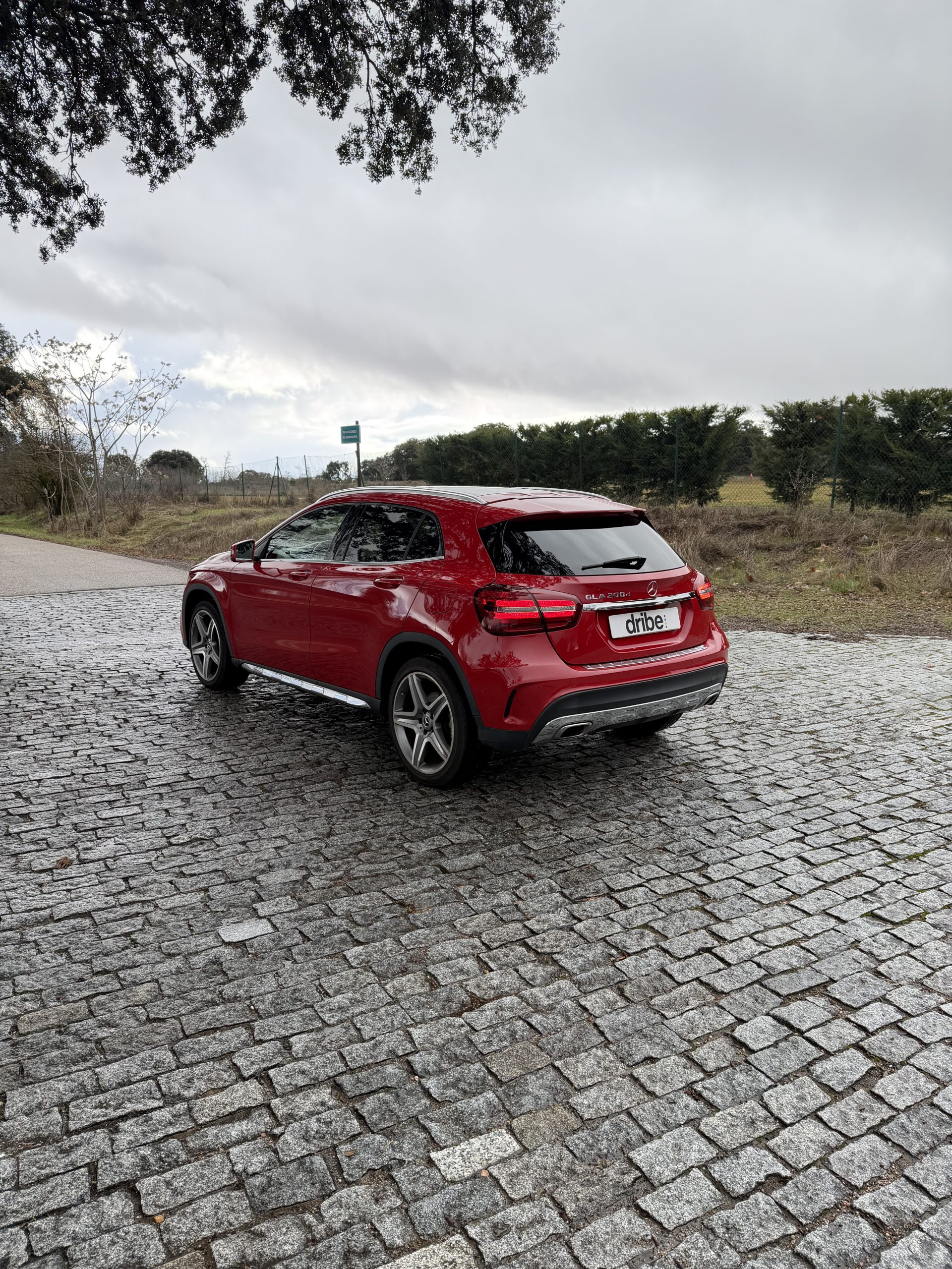 MERCEDES GLA 200d
