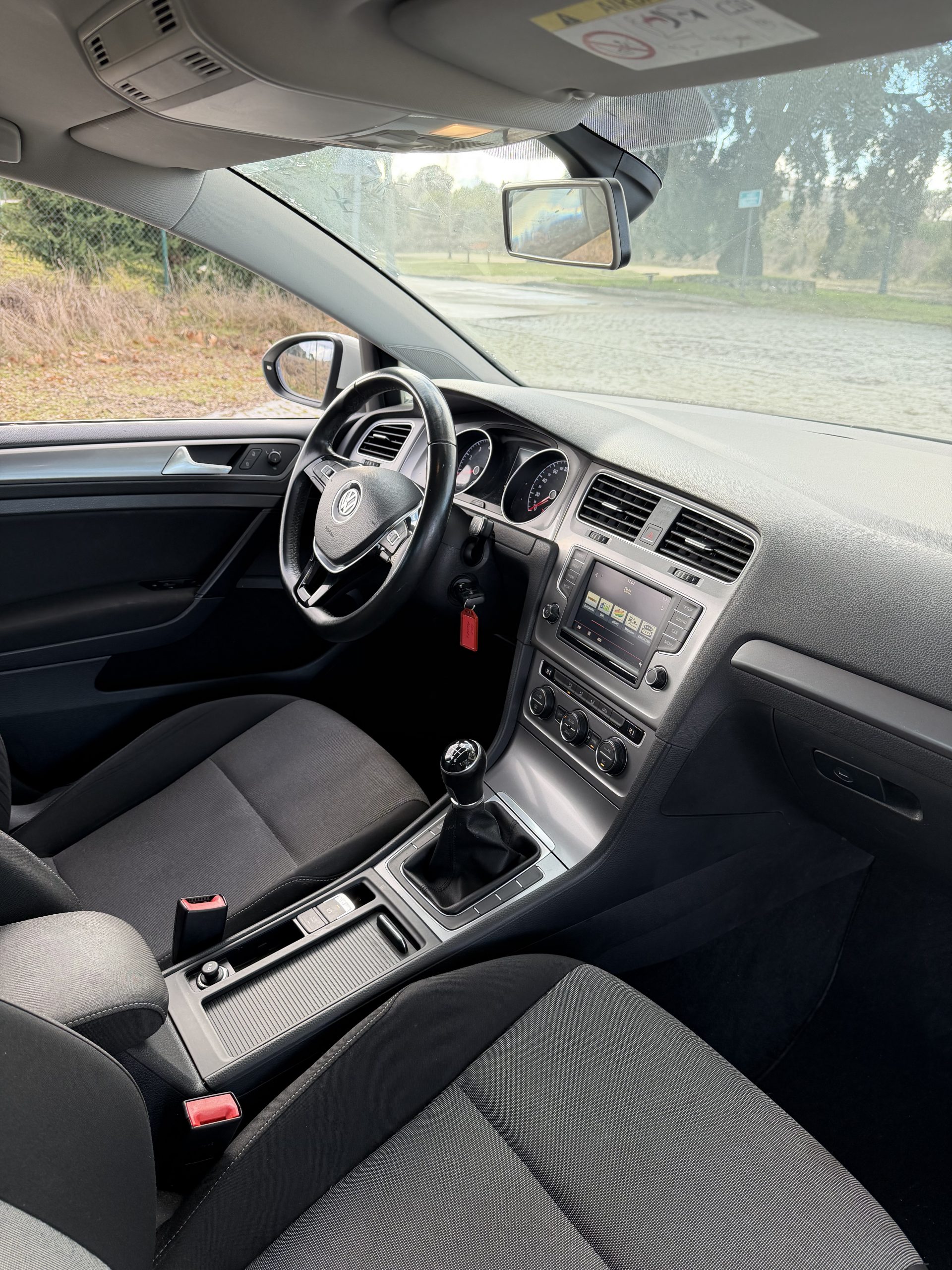 VENDIDO: VOLKSWAGEN GOLF EDITION 1.2 TSI 110CV BMT