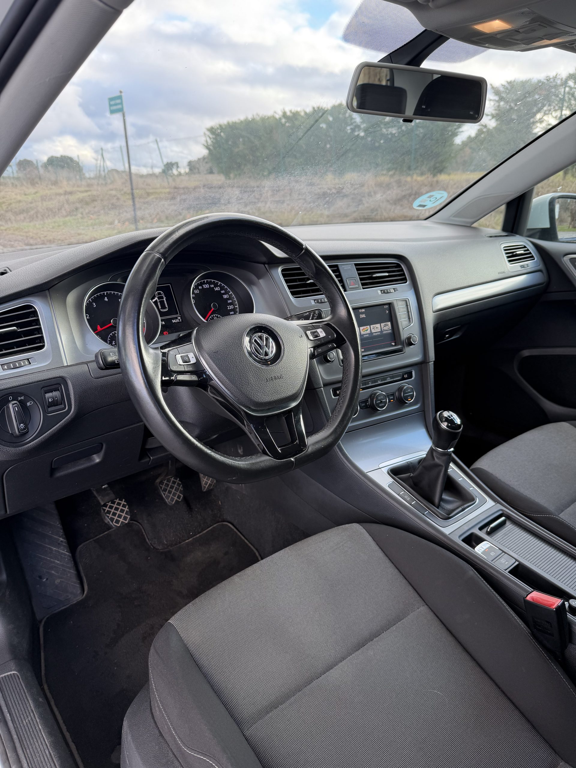 VENDIDO: VOLKSWAGEN GOLF EDITION 1.2 TSI 110CV BMT