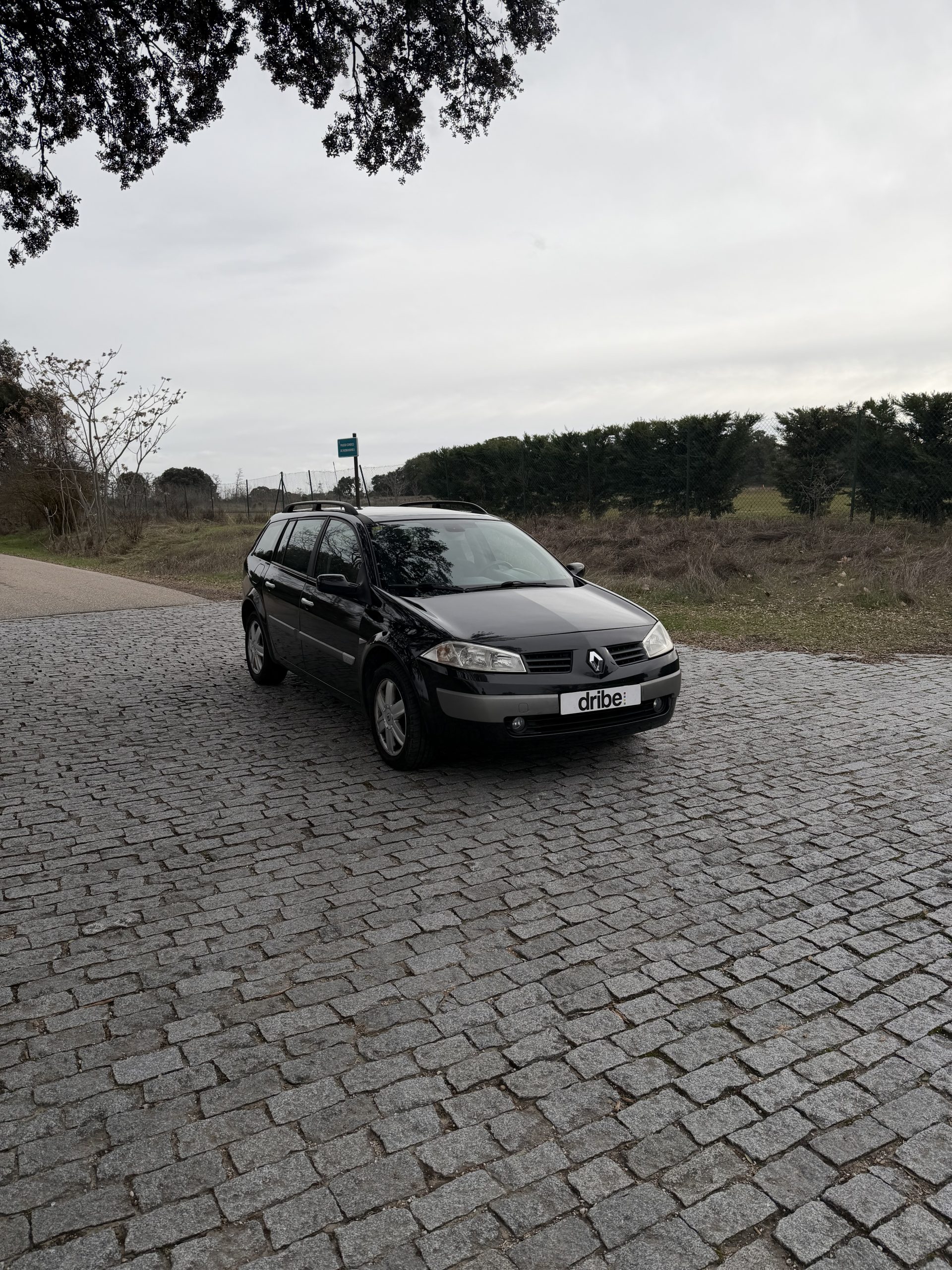 VENDIDO: RENAULT MEGANE GRAND TOUR DYNAMIQUE 1.9DCI 120CV