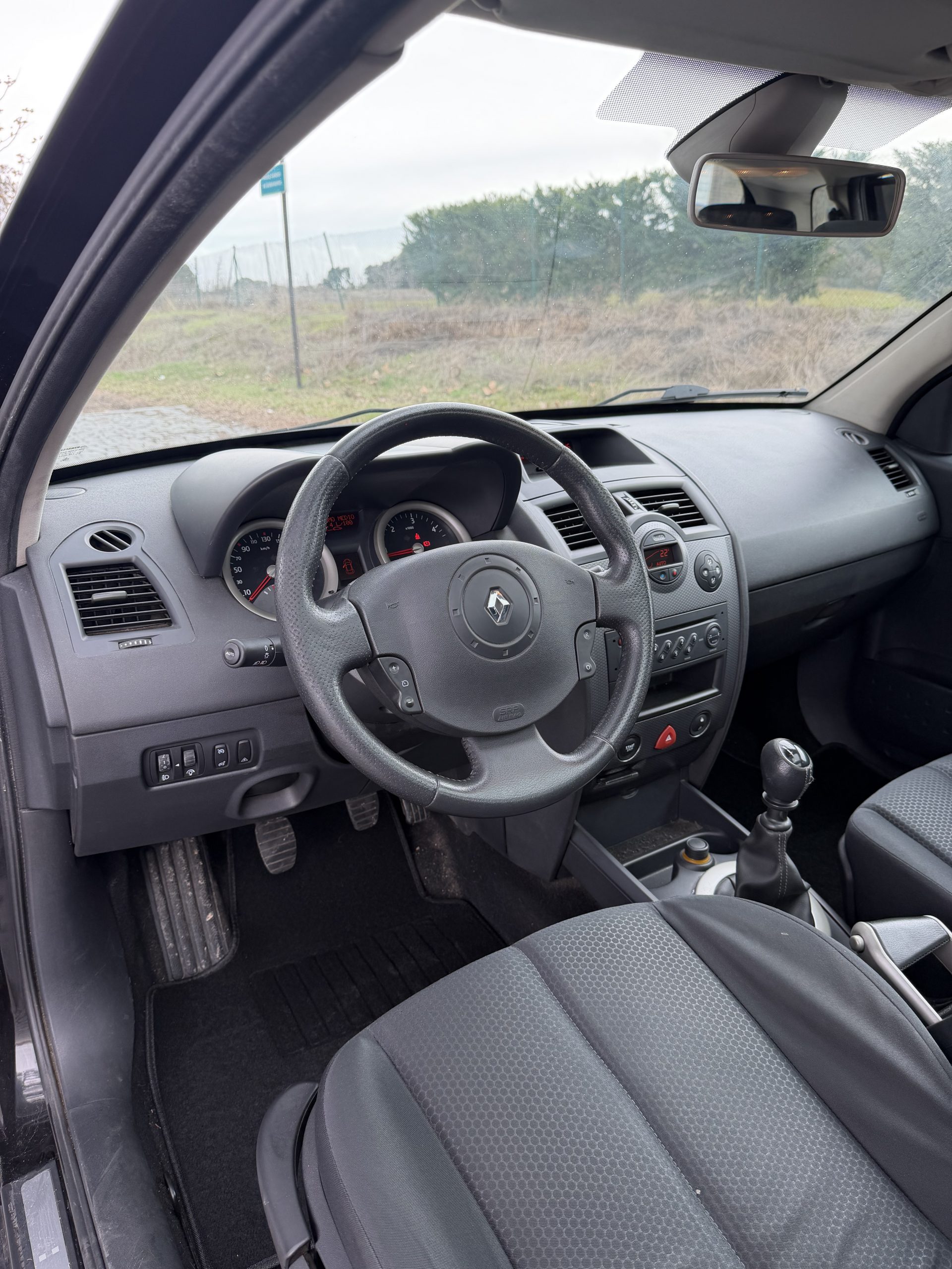 VENDIDO: RENAULT MEGANE GRAND TOUR DYNAMIQUE 1.9DCI 120CV