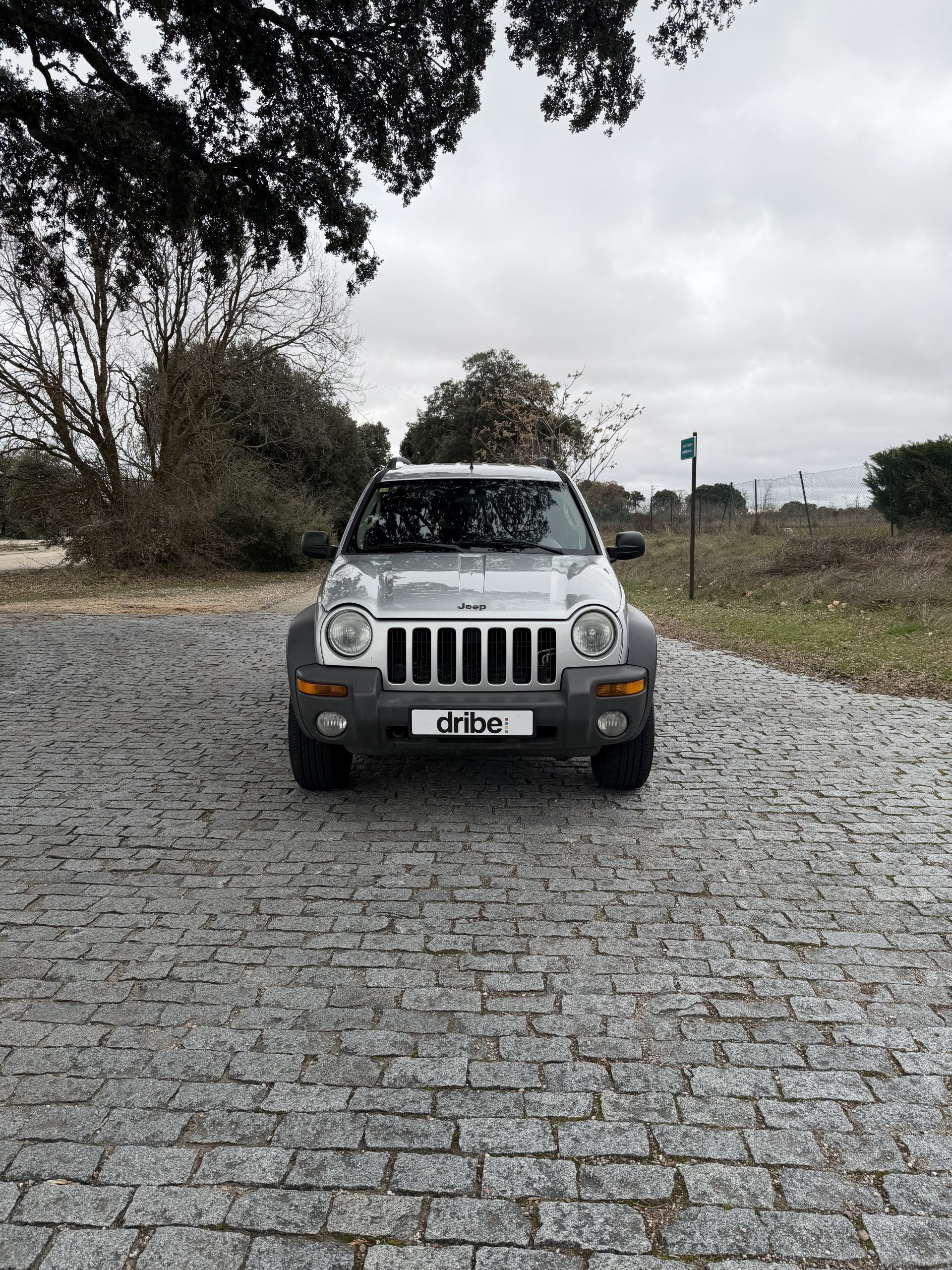 JEEP CHEROKEE SPORT 2.8CRD 150CV AUT.