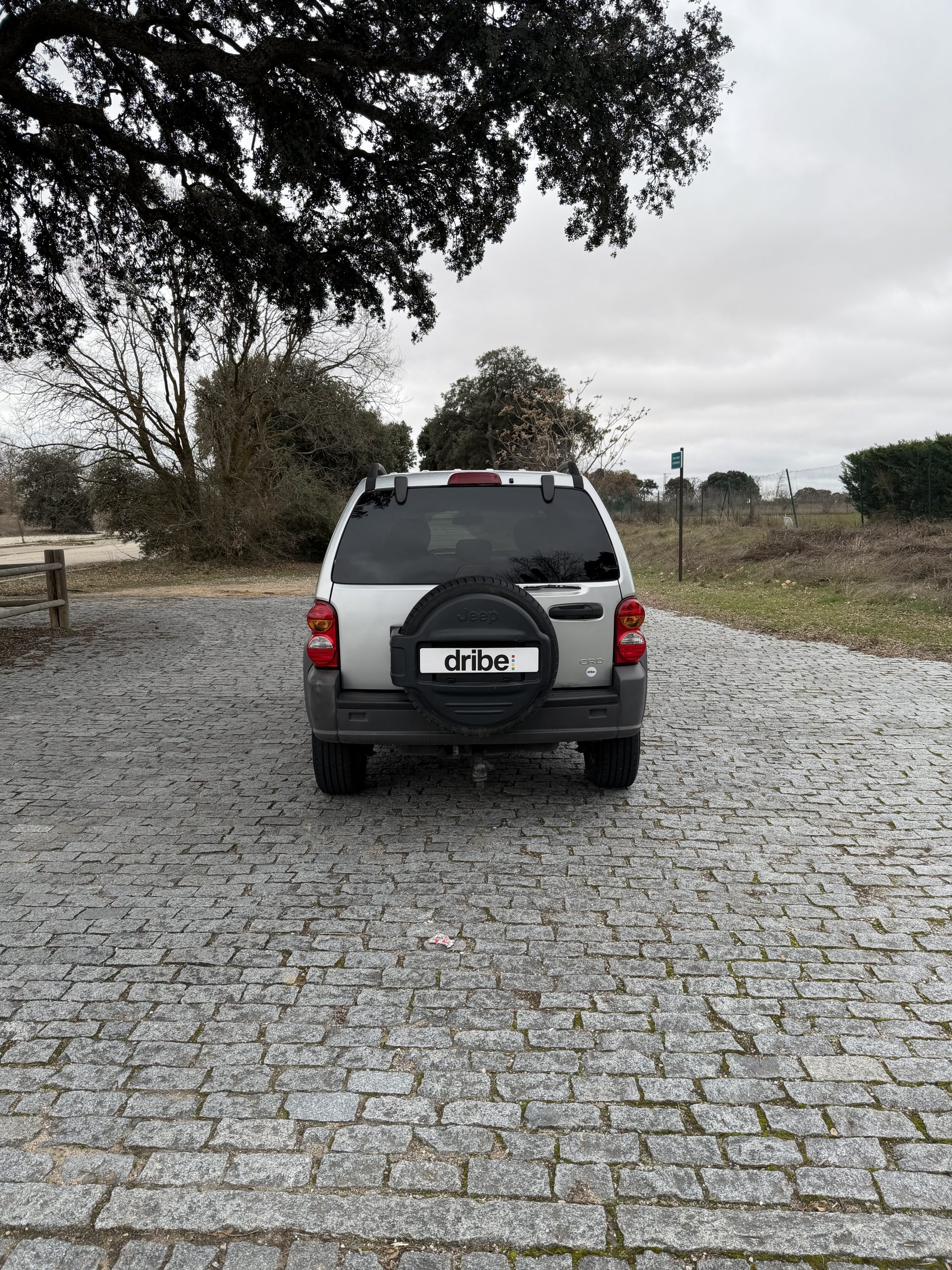 JEEP CHEROKEE SPORT 2.8CRD 150CV AUT.