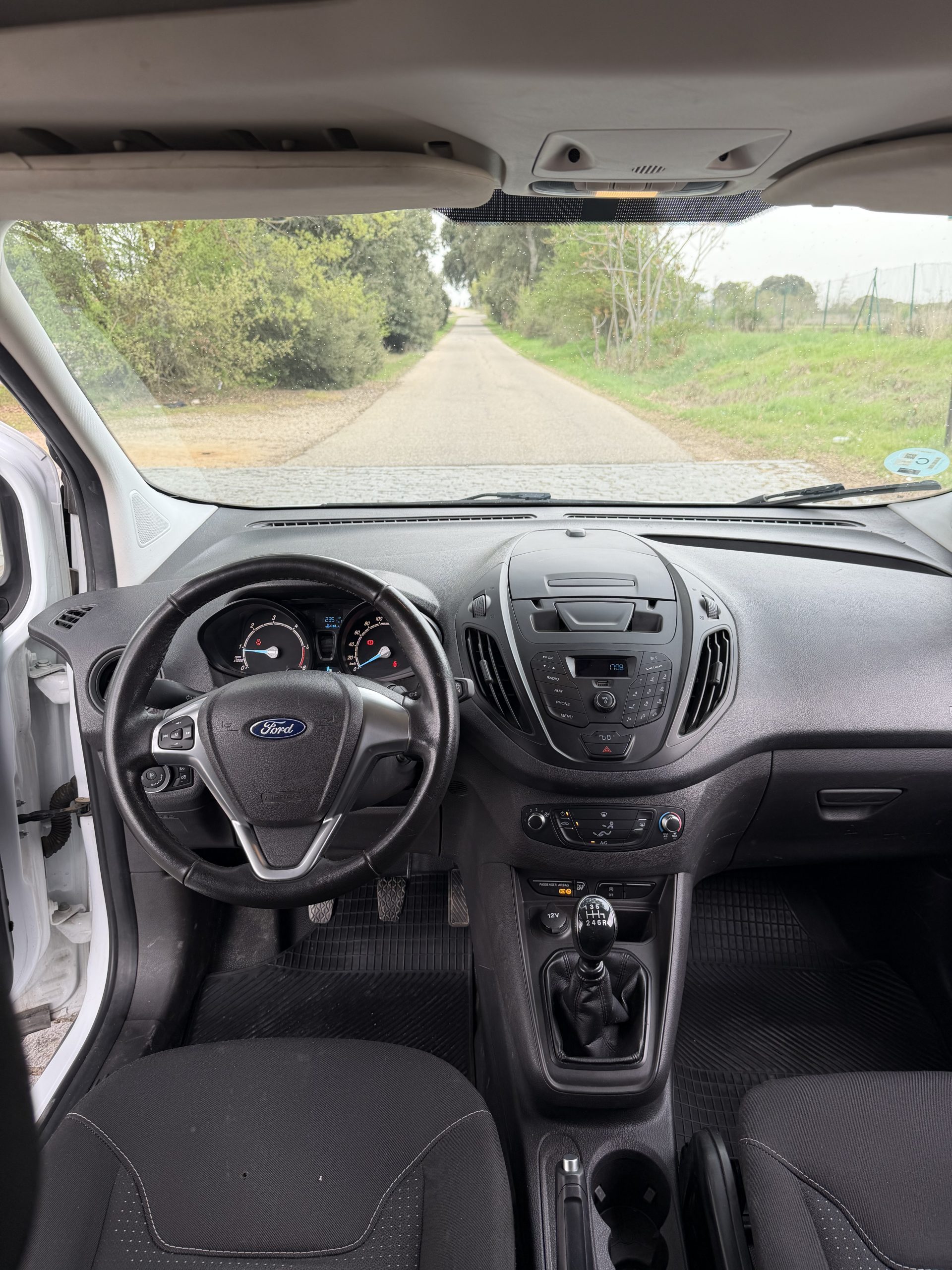 FORD TRANSIT COURIER FURGÓN 1.5 TDCI 100CV