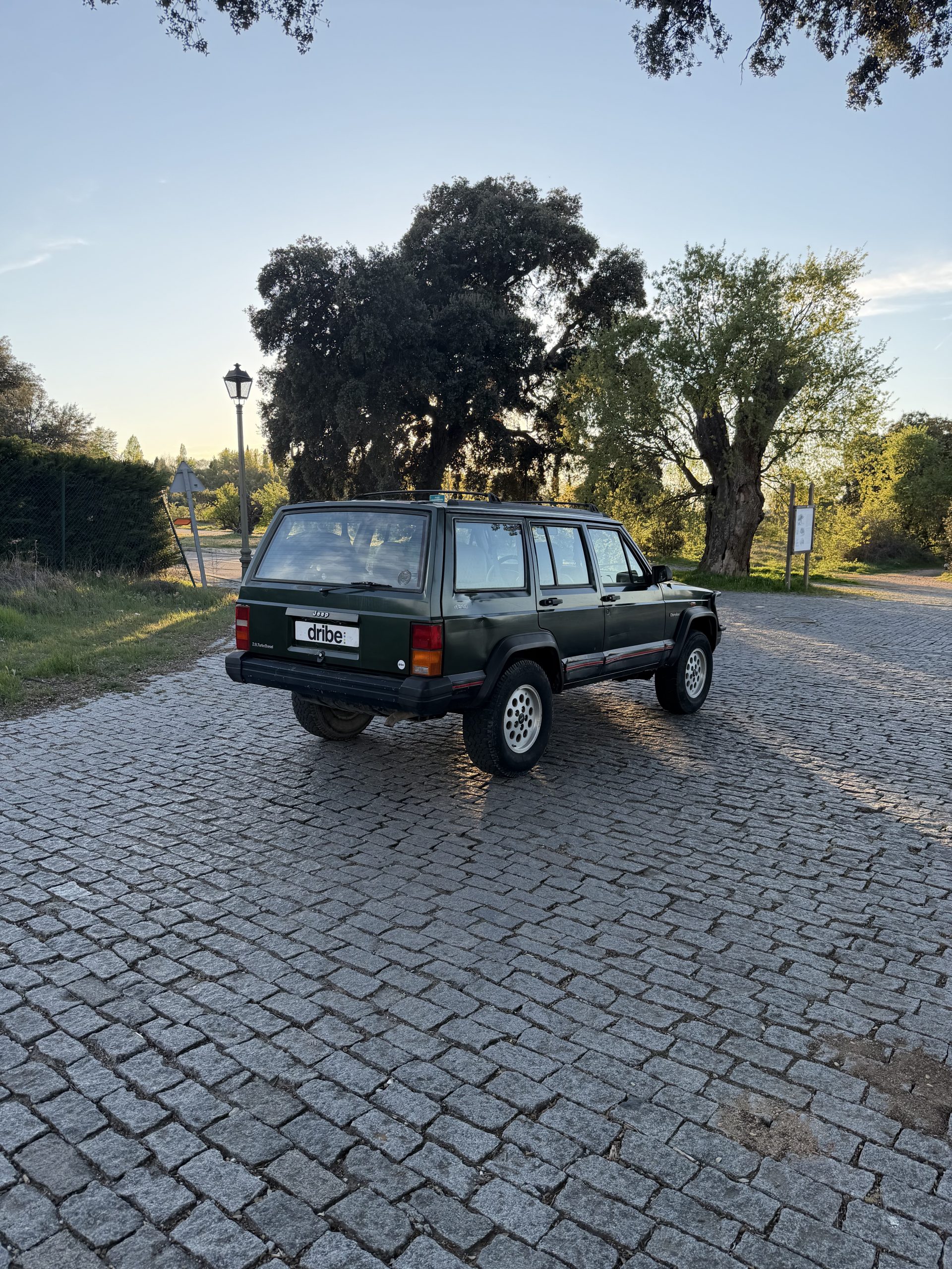 RESERVADO: JEEP CHEROKEE 2.5 TD 115CV
