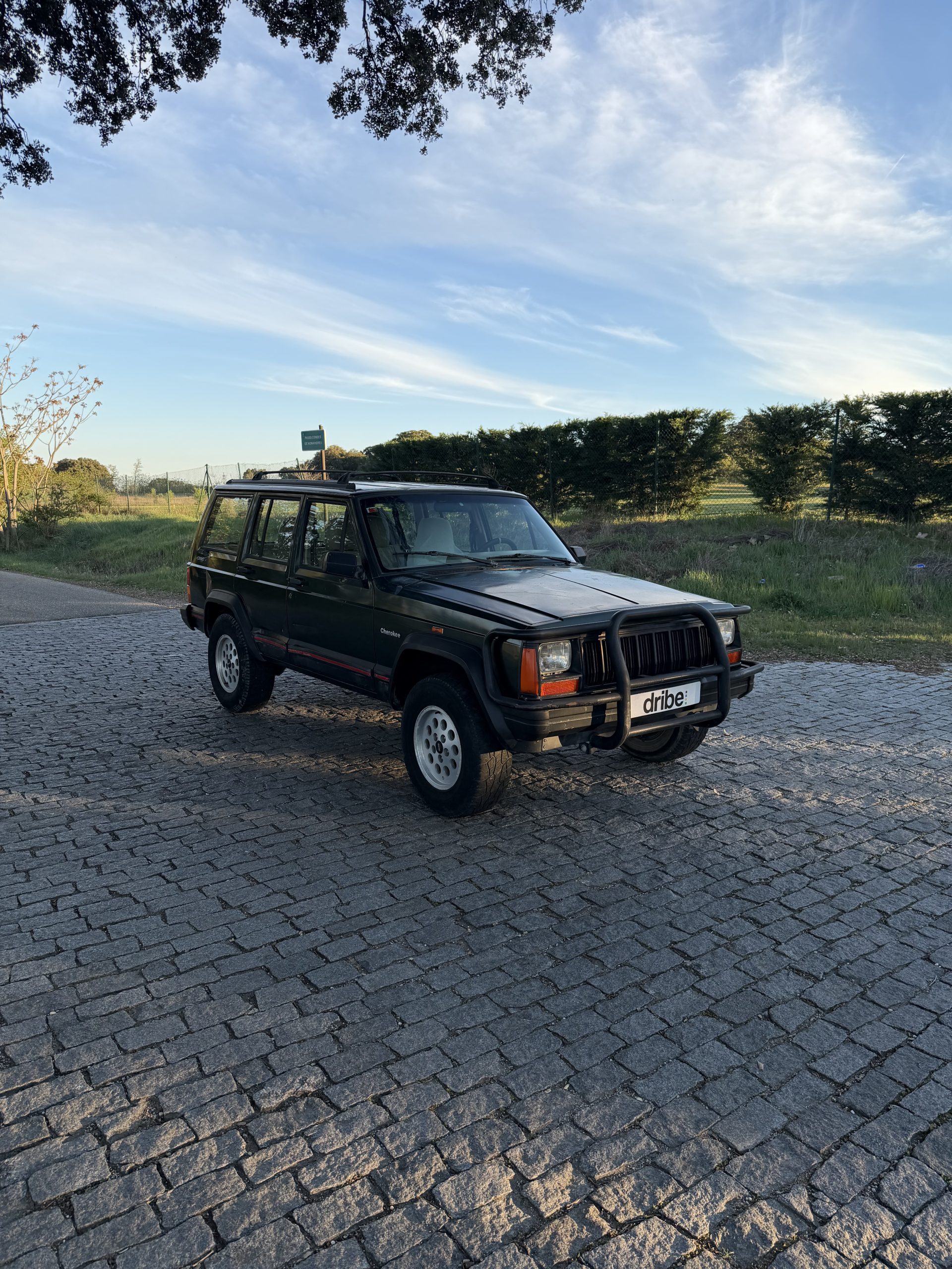 RESERVADO: JEEP CHEROKEE 2.5 TD 115CV