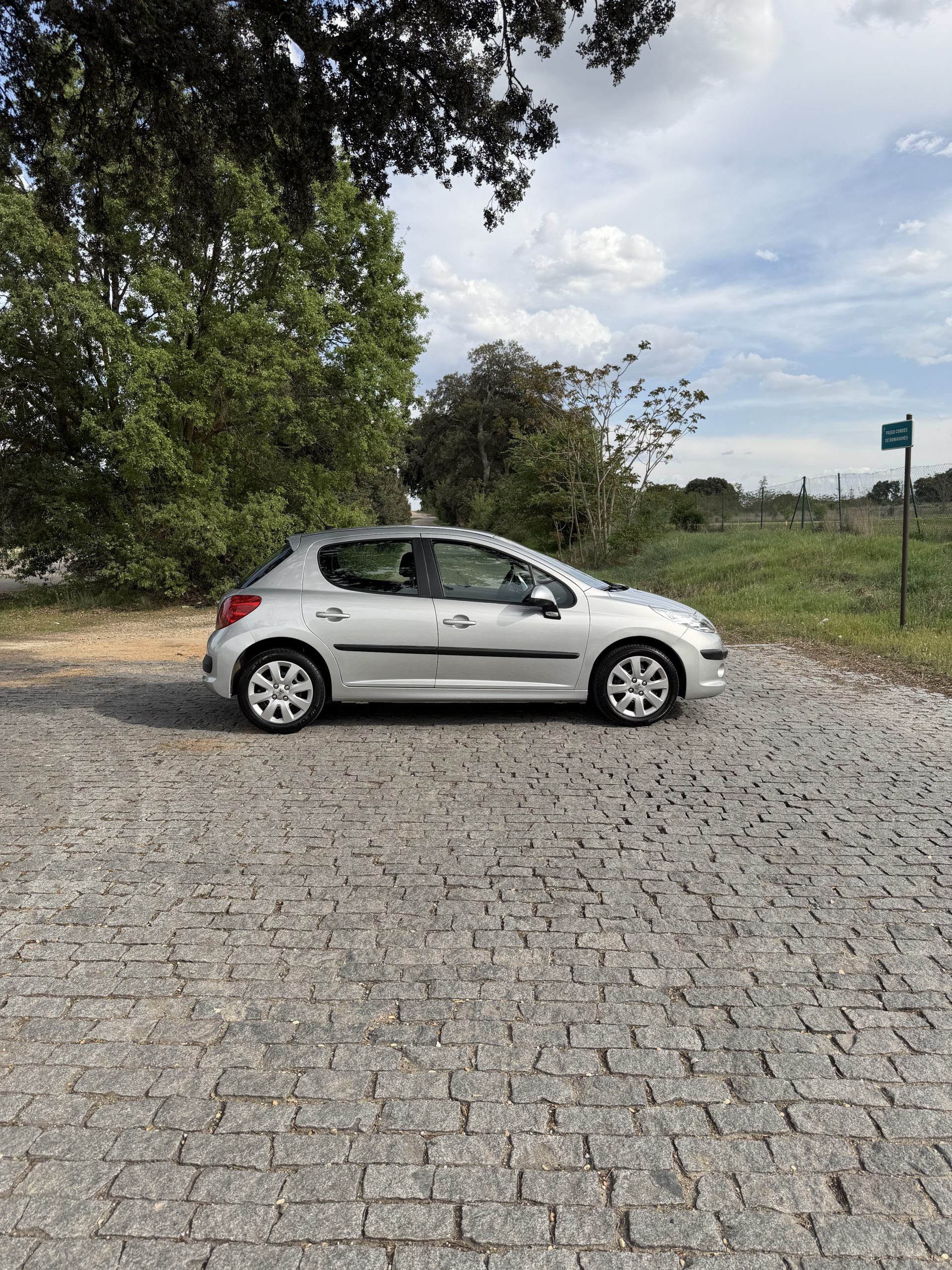 PEUGEOT 207 XT PACK 1.6 110CV