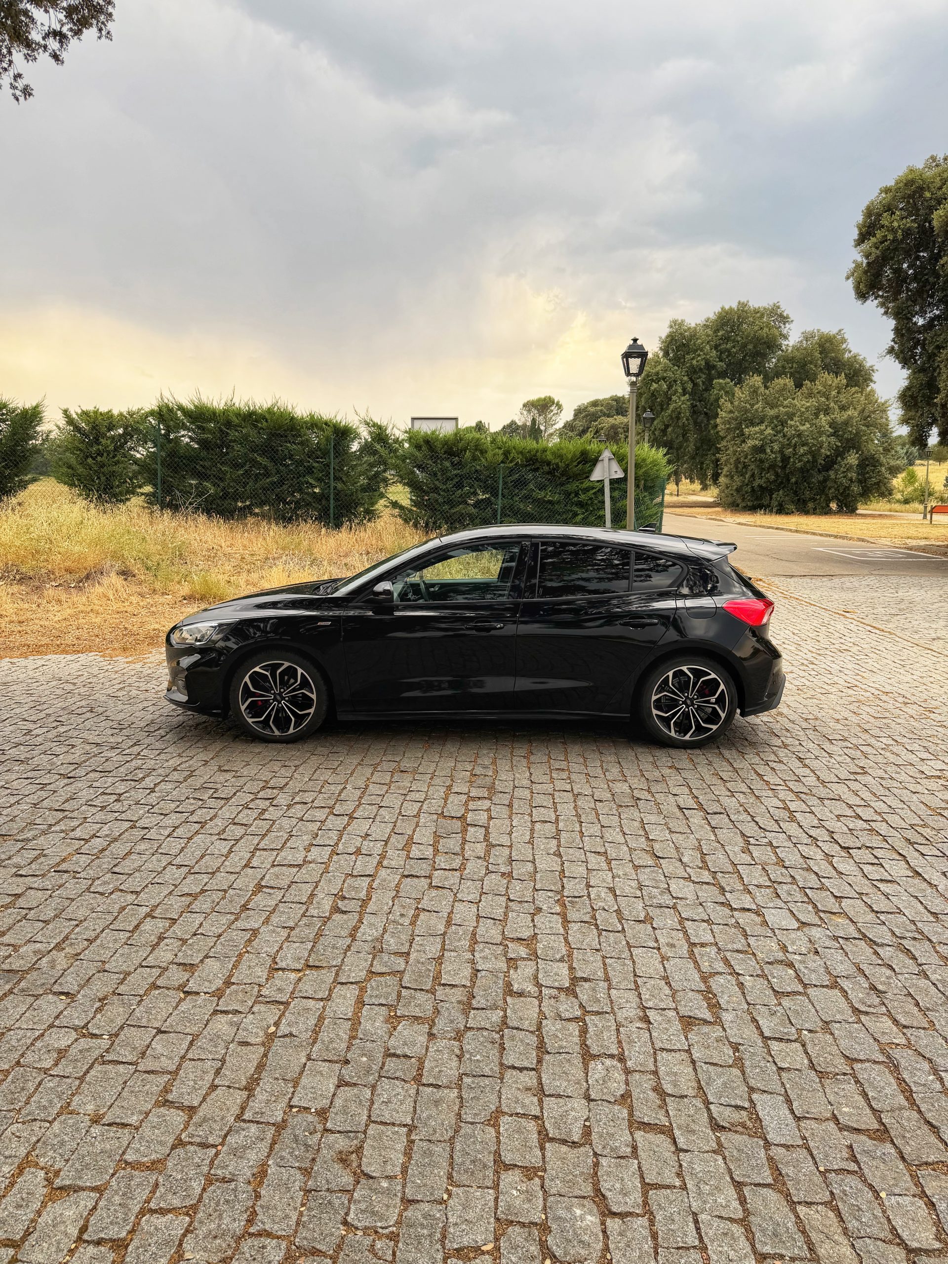 FORD FOCUS ST LINE X ECOBOOST 125CV