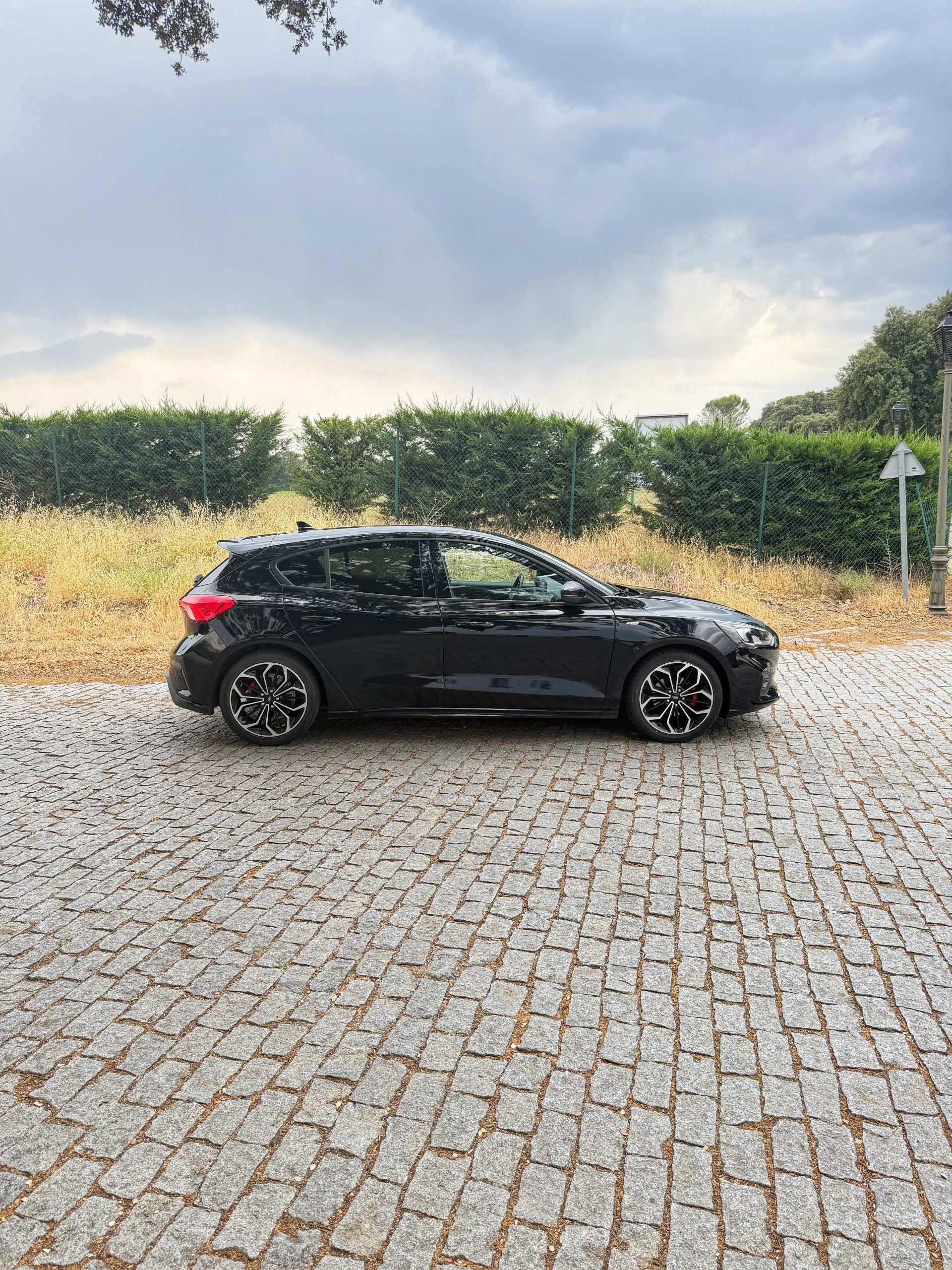 FORD FOCUS ST LINE X ECOBOOST 125CV