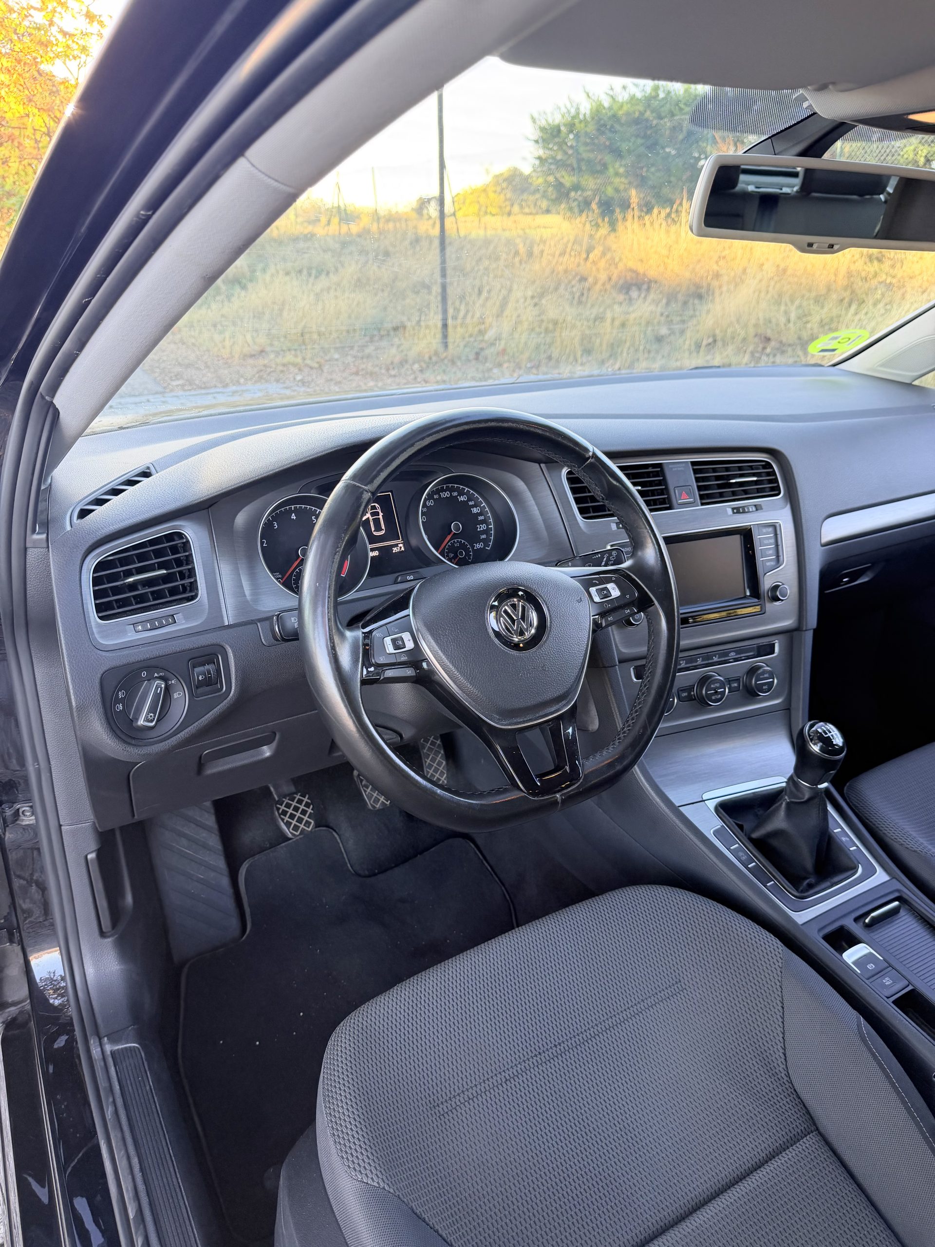 VOLKSWAGEN GOLF ADVANCE 1.4 TSI 122CV